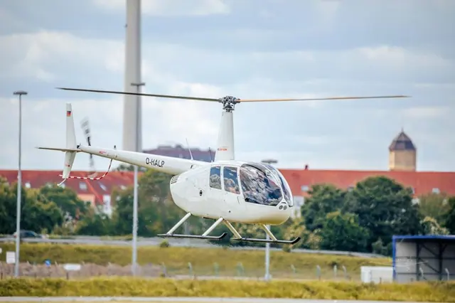 1999 Robinson R44 Raven I