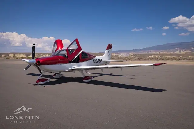 2007 Cirrus SR22 G3 GTS Turbo (N8888P)