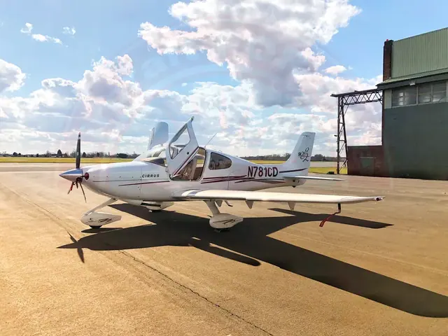 2004 Cirrus SR20 Share Leeds East