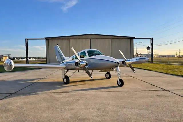 1961 Cessna 310f
