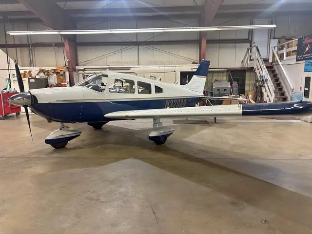 Piper Pa28-235