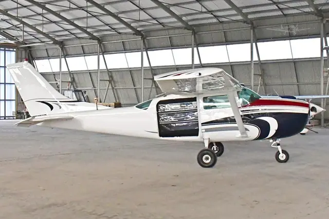 1964 Cessna U206 Super Skywagon