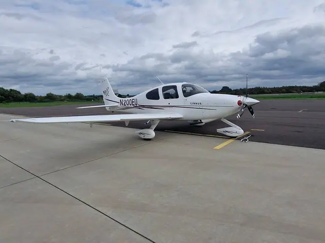2005 Cirrus SR20 G2