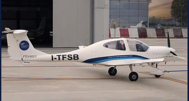 2000 Diamond DA40 Star 180