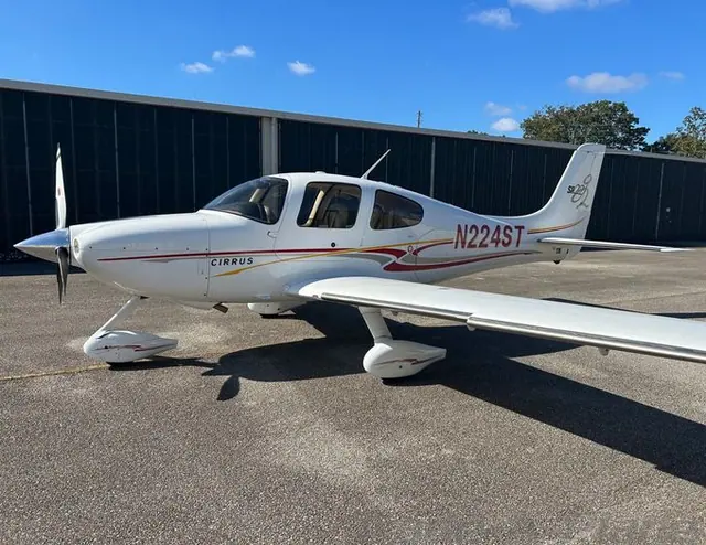 2004 Cirrus SR22-G2