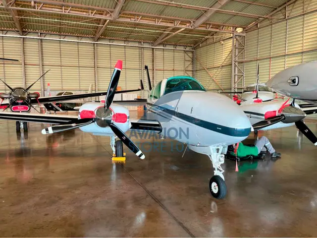 Beechcraft Baron 58 1998