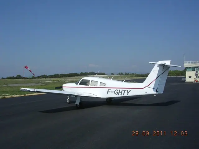 1980 vente avion Piper Arrow