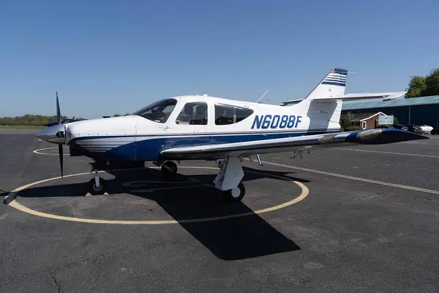 2002 Commander 115 ex-114TC