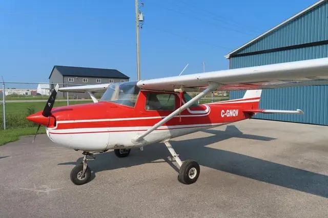 1975 Cessna 150 (C-GNQV)
