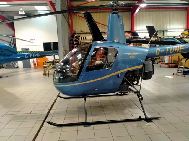 1988 Robinson R22