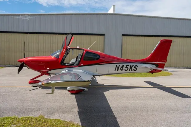 2025 Cirrus SR22-G7+ (N45KS)