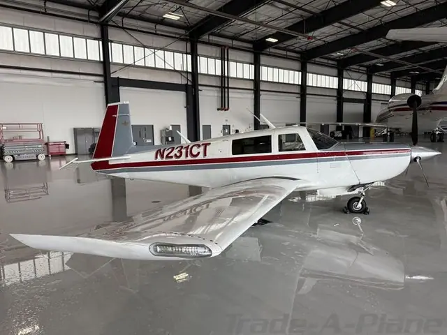 1978 Mooney M20K 305 Rocket