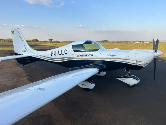 Aeroalcool Quasar Lite II AA-155 2014