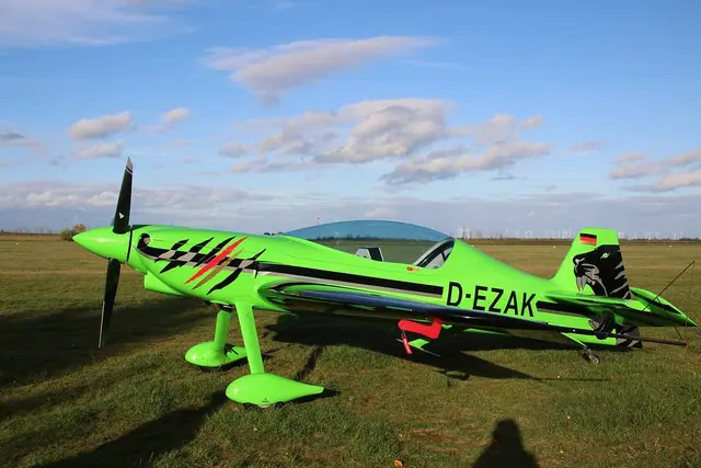 2011 XtremeAir XA42 Reinsdorf