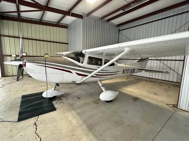 2005 T182T Cessna