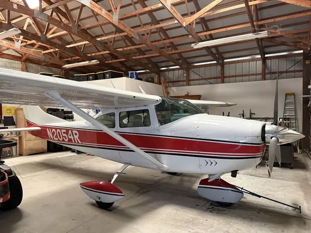 1964 Cessna 182 Skylane
