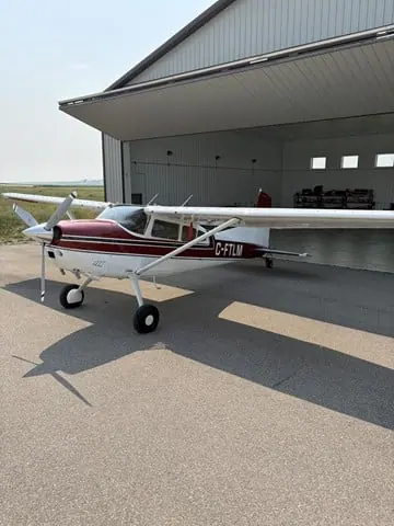 1976 Cessna A185F