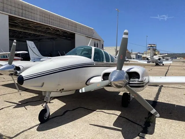 1975 Beechcraft B55 Baron