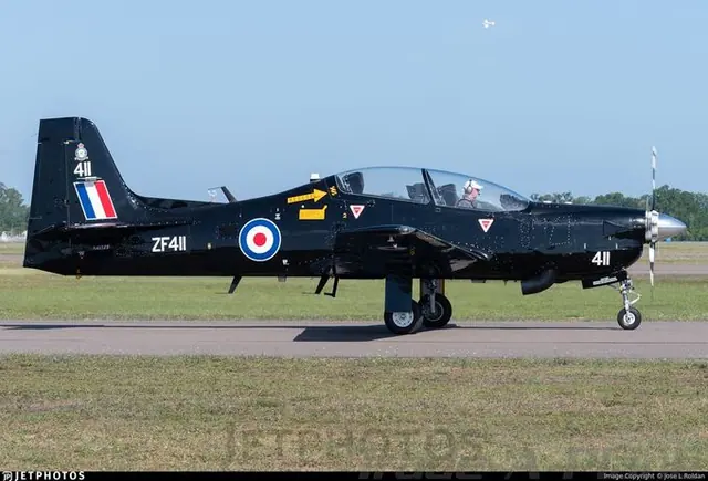 1992 Shorts Tucano MK1