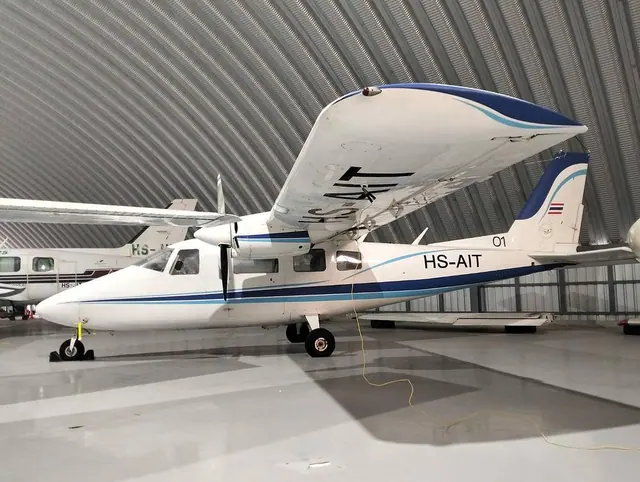 1992 Partenavia P-68 C