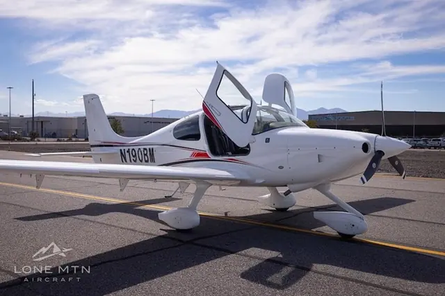 2023 Cirrus SR20-G6 (N190BM)
