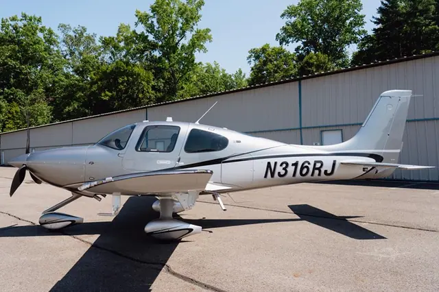 2025 Cirrus SR22-G7+ (N316RJ)