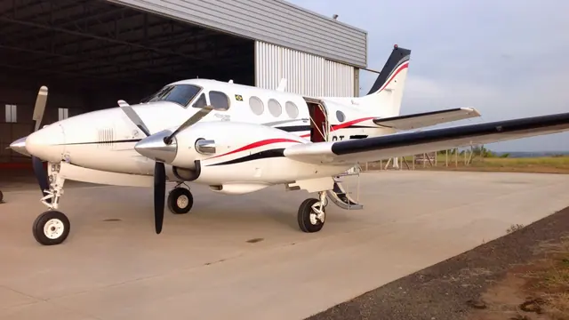 Beechcraft King Air C90 1980