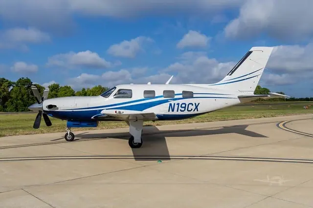 2001 Piper Meridian (N19CX)