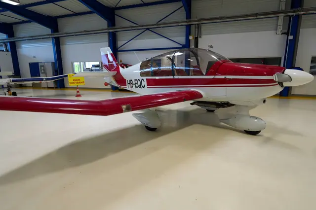 1975 Robin DR400-180 Remo In France
