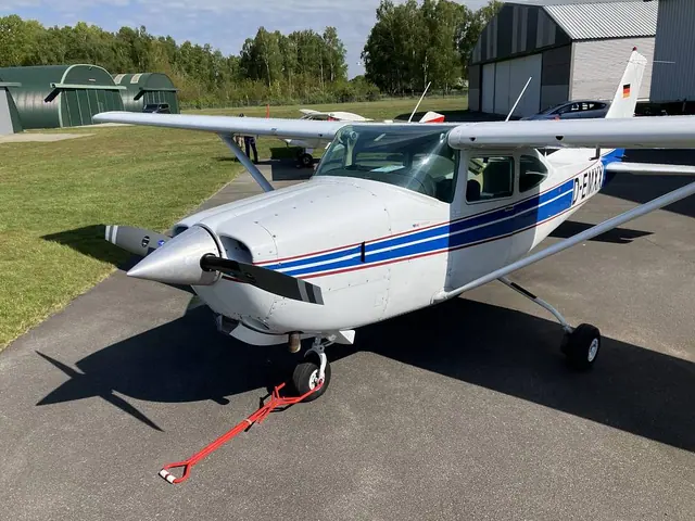 1980 Cessna TR-182 Turbo Skylane RG