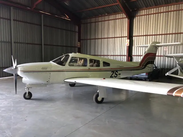 1979 Piper Arrow PA-28RT-201 T