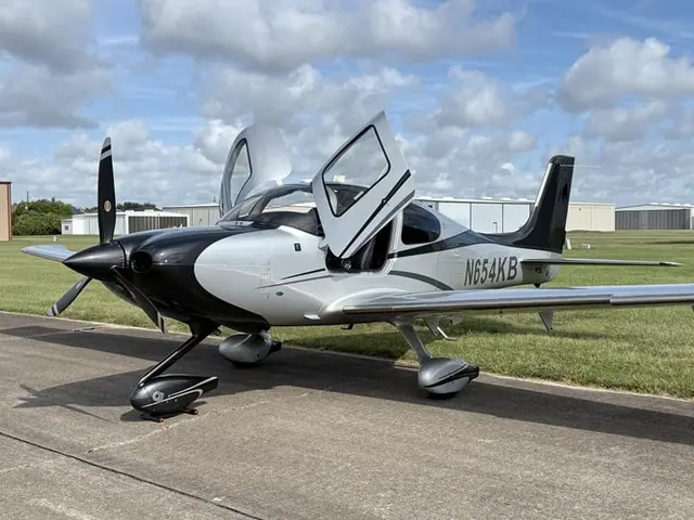 2014 Cirrus SR22-G5