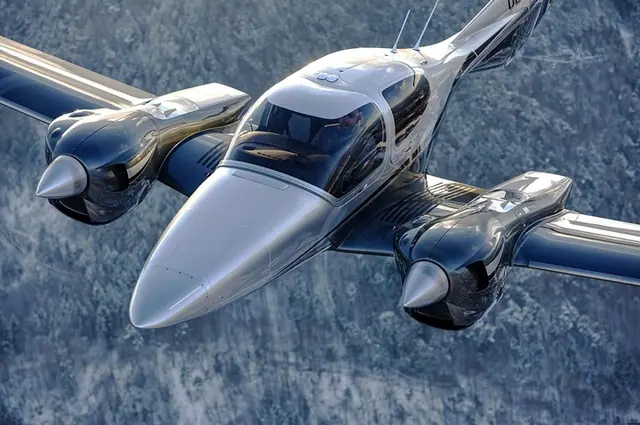 2027 Diamond DA42 VI