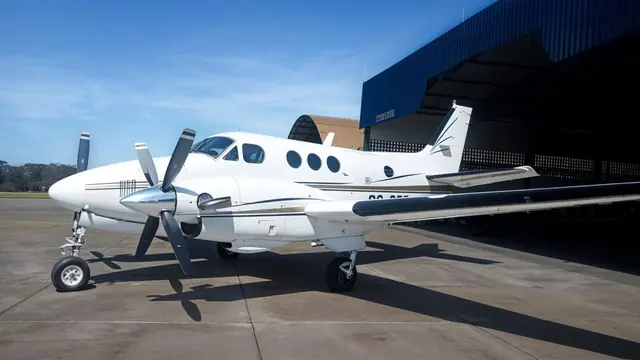 Beechcraft King Air E90 1972
