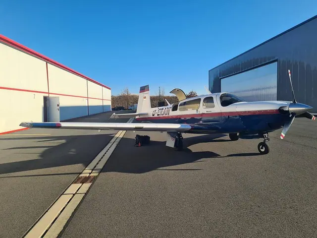 1991 Mooney M20M Bravo