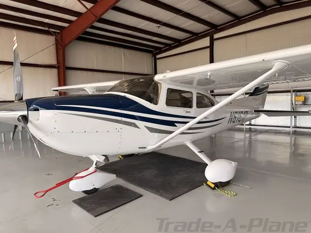 2005 Cessna 182T Skylane
