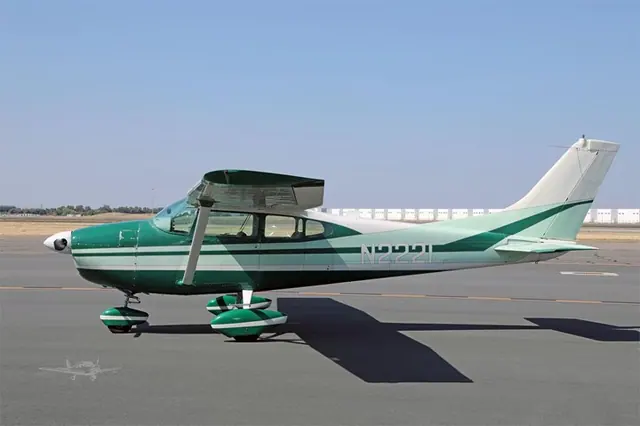 1960 Cessna 182 Skylane