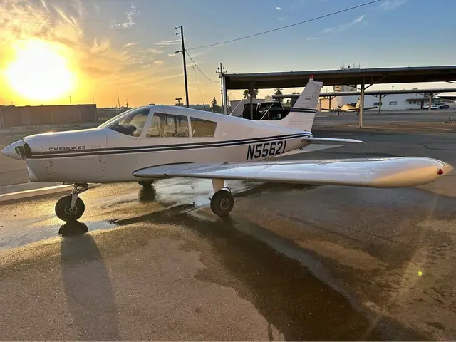 Piper Cherokee PA-28 1973