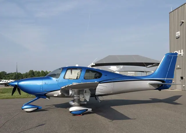 2025 Cirrus SR22-G7 GTS (N35PE)