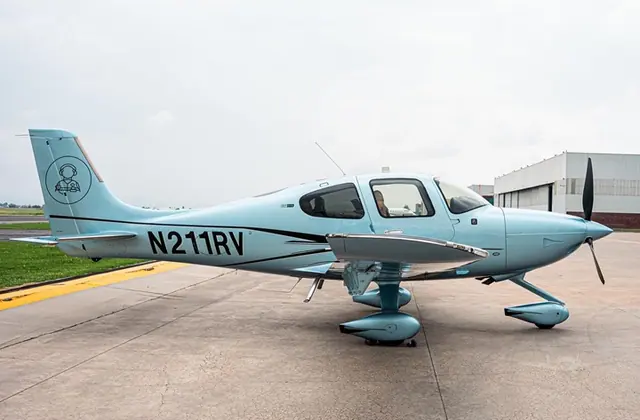 2020 Cirrus SR22-G6 Turbo (N211RV)