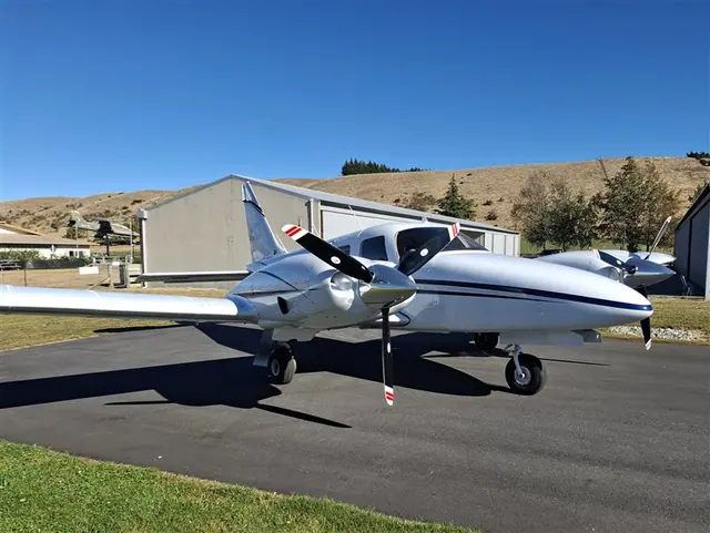 1999 Piper Seneca V
