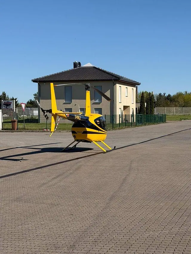 2004 Robinson R-44 Raven I