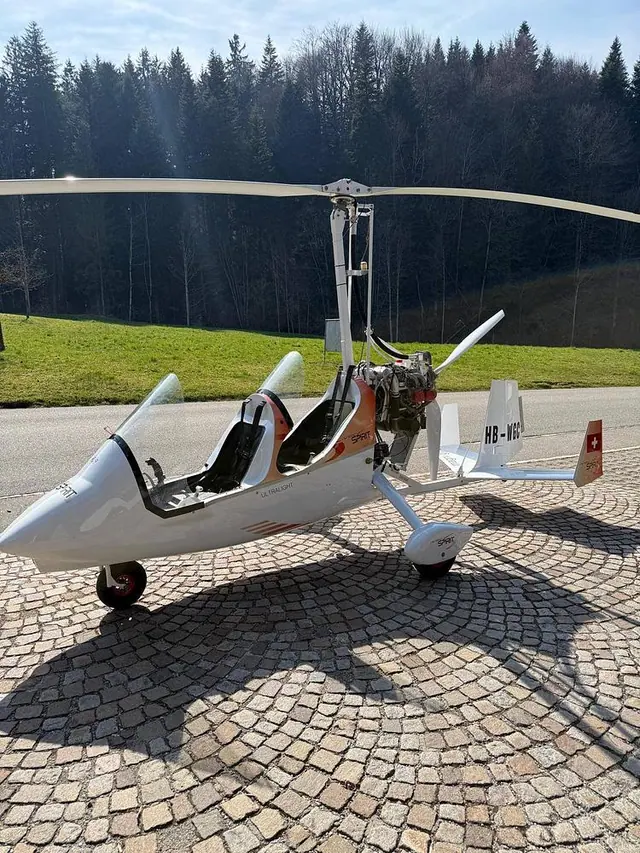 2010 Magni M-16C Tandem Trainer