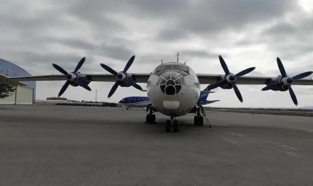1968 Antonov AN-12BK