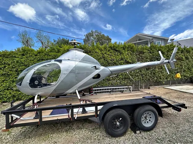 helicopter Rotorway 162 F