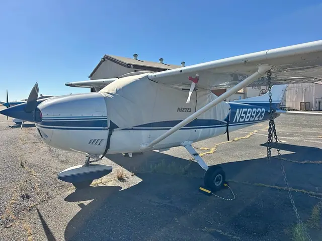 1973 Cessna 182P