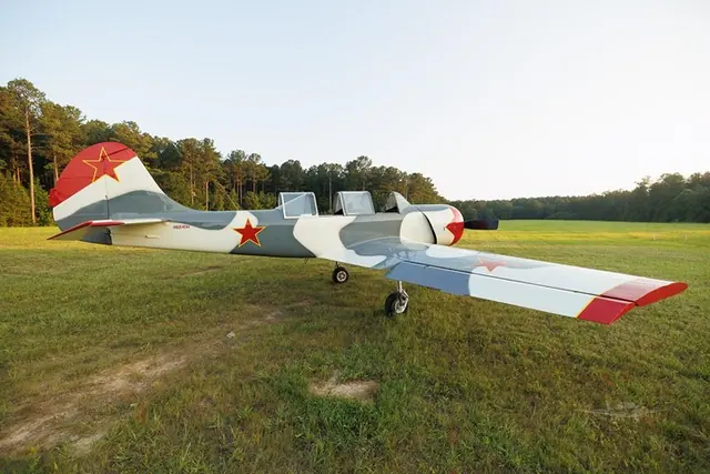 1982 Yakovlev YAK 52