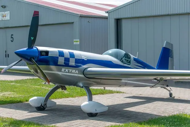 2016 Extra 300 SC