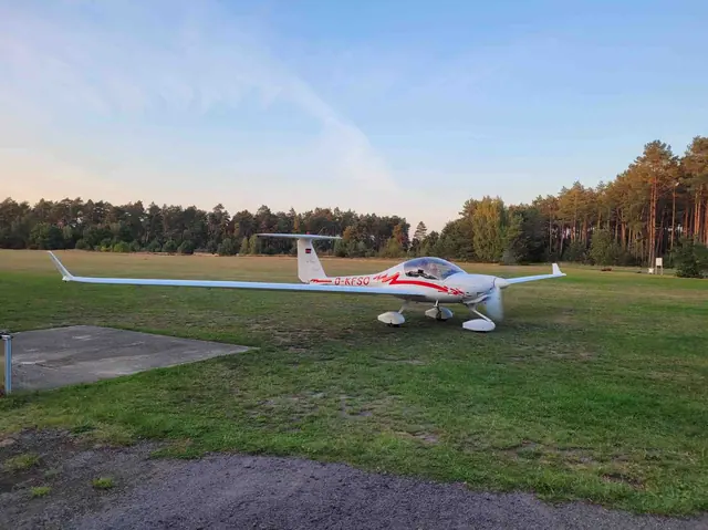 1997 Diamond Dimona HK 36 TTC aircraft - Ad IDNo. 180395