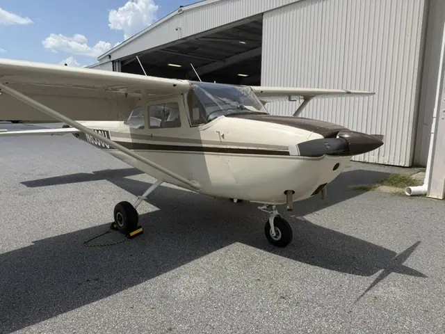 1965 Cessna 172 Skyhawk
